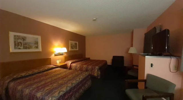 American Inn Ozark, Rezerwuj Hotel Strafford Ozark