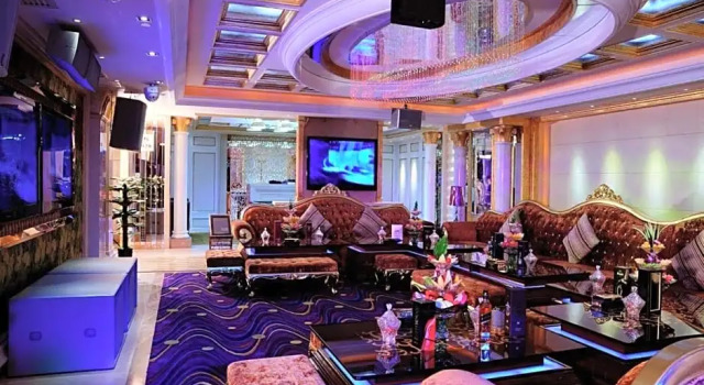 Номер Deluxe Eurasia international hotel