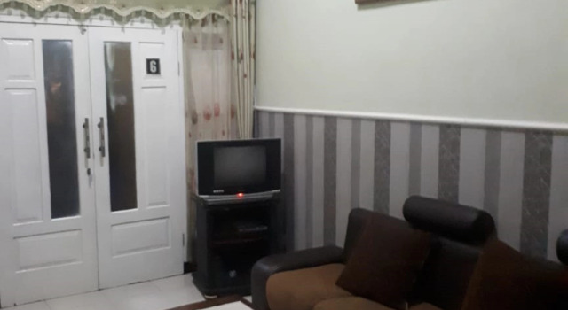 Villa 99 Pak Eddy, Rezervasyon Villa Batu villalar, Taman Wisata Tirta Nirwana Songgoriti yakınında, Villa