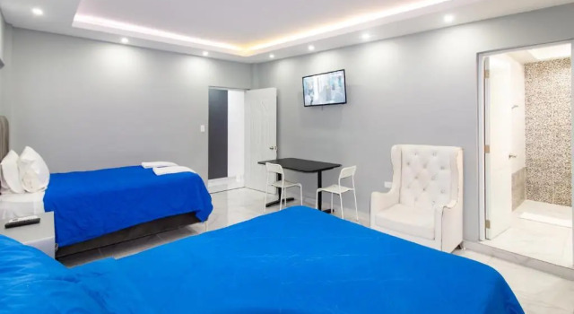 Трёхместная студия Standard Hotel El Señorial 58