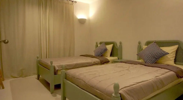 Chelona Hua-Hin E505
