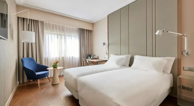 Номер объединенный Семейный NH Lisboa Campo Grande