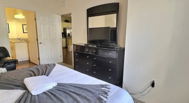 Вилла Lucaya 3BR Townhome 15min to Disney Gated