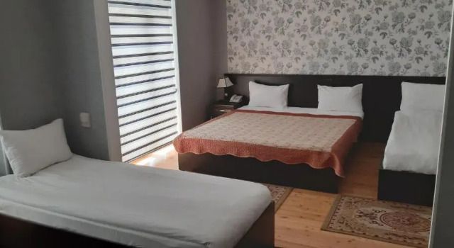 Четырёхместный номер Standard AEF Hotel