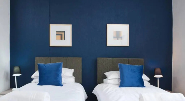 Апартаменты Newport house sleeps 9 - Mycityhaven