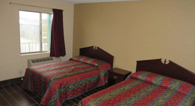 Budgetel Inn & Suites, Rezerwuj Hotel Hurstbourne 