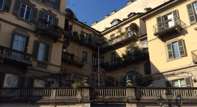 Mansarda Baretti, Varaa Hotelli San Salvario Valentino Torino