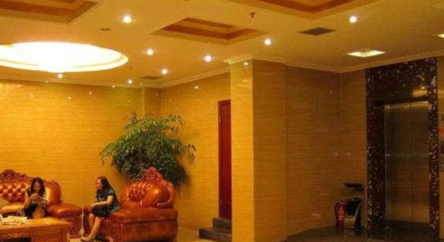 Chengdu Shuangliu Datong Shiji Hotel, Boek Hotel Hotels in Chengdu met parkeren, Parkeren