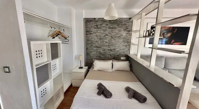 Apartment in Torremolinos With Sea Views