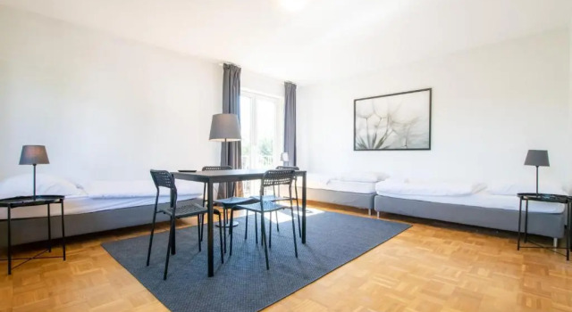 Апартаменты Tolstov Apartments - 1-4 Room Apartments - 20 min DUS Airport & MESSE DUS