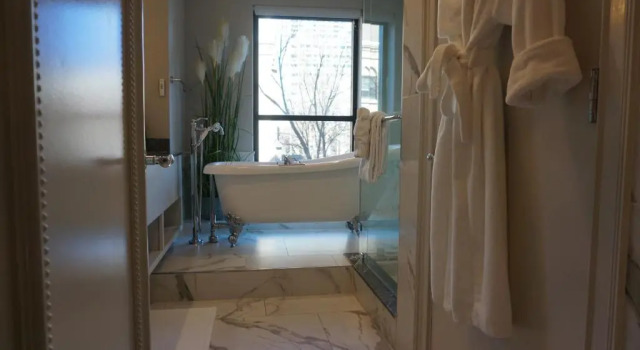Номер Deluxe The Iveys Hotel