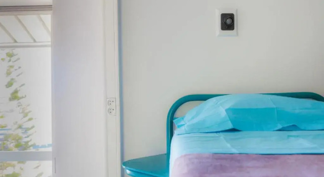 Кровать в общем номере Auberge Jeunesse Nouméa