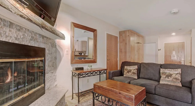 Студия Spacious  In The Heart Of Breckenridge Studio Condo by RedAwning