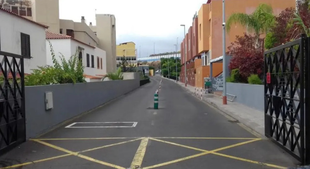 Atlantic Beach, Book Hotel Hotels in Tenerife with Parking, Parking