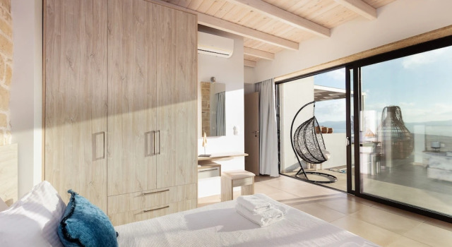 Argyrie Villas, luxury, amazing sea view, heated pool, Забронировать Вилла Отели Кисамоса с парковкой, Парковка