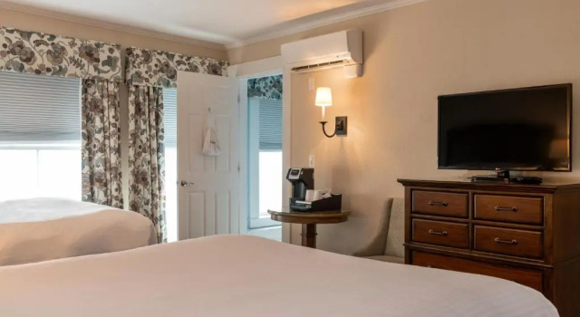 Четырёхместный номер Standard Mountain View Grand Resort & Spa