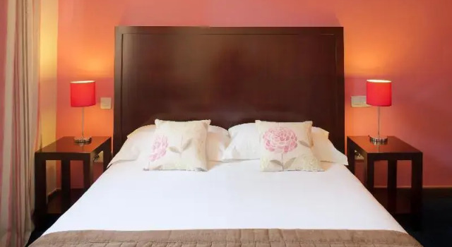 Двухместный номер Standard с балконом Hôtel Relais Acropolis Nice