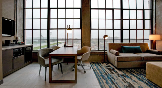 Двухместный номер Standard Embassy Suites By Hilton Rockford Riverfront