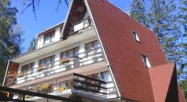 Willa Grafit, Забронировать Отель Отели Карпач с парковкой, рядом с Kolorowa Ski Lift, Парковка
