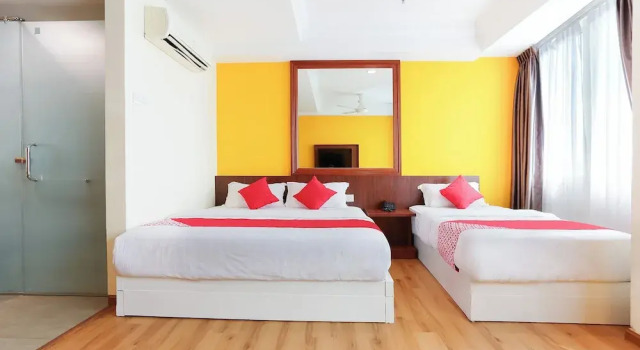 Люкс Superior Capital O 91154 Oyo Super Cowboy Hotel Melaka