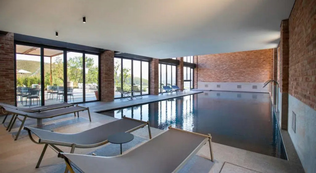 Hotel Cascina Galarej, Buchen Sie Hotel Serralunga d'Alba Langhe