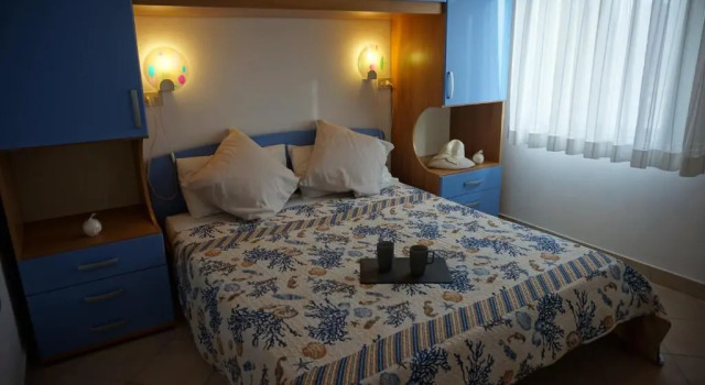 Great Apartment With a Gorgeous Terrace - Beahost, Book Lejlighed Hoteller i Friuli Venezia Giulia med parkering, Parkering