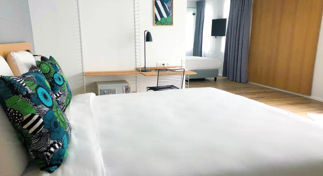 Четырёхместный семейный номер Cozy Hygge Hotel