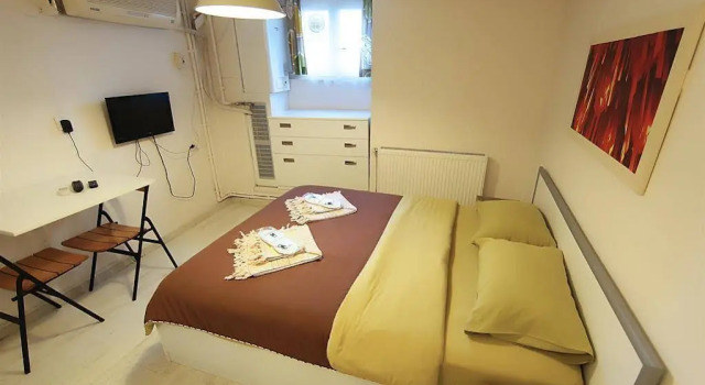 Kentish Studio, Varaa Hotelli Hotellit Marmara-alue pysäköinnillä, Pysäköinti