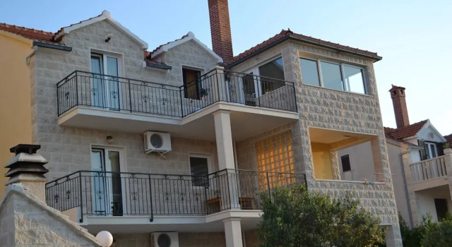 Luxury apartment "Blue Diamond", Buchen Sie Ferienwohnung Hotels in Gespanschaft Split-Dalmatien mit Pool, Schwimmbad