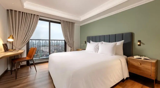 Клубный номер Executive La Siesta Classic Hang Thung