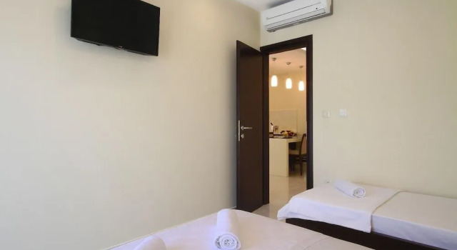 Shine residence, Забронировать Апарт-отель Отели Рафайловичи с завтраком, Завтраки
