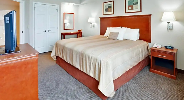 Run of House Candlewood Suites Hazleton by IHG