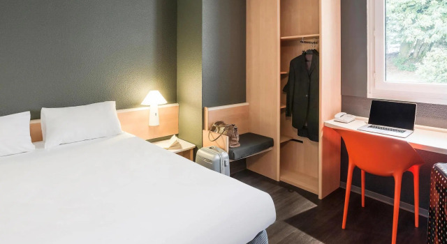 Трёхместный номер Standard ibis Rennes Cesson