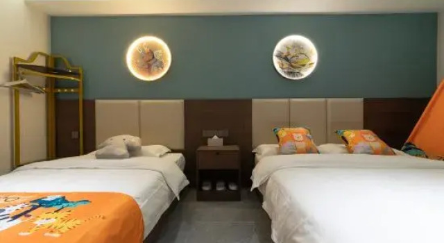 Семейный тент Floral Hotel·Xi'an 70 Bieyuan (Xi'an Cuihua Mountain Scenic Area)