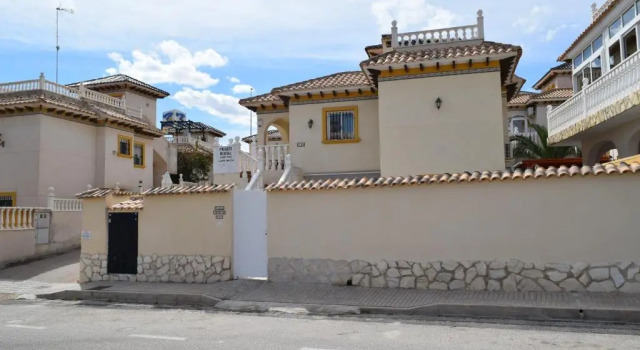 Full Villa with private salt water pool