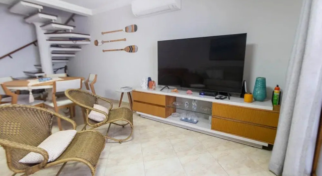 Коттедж Casa em Condom nio com Piscina Wi-fi e Garagem