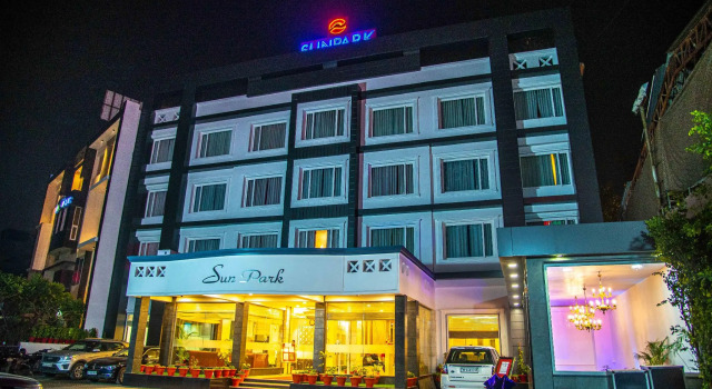 Hotel Sunpark, Забронировать Отель Зиракпур штат Харьяна