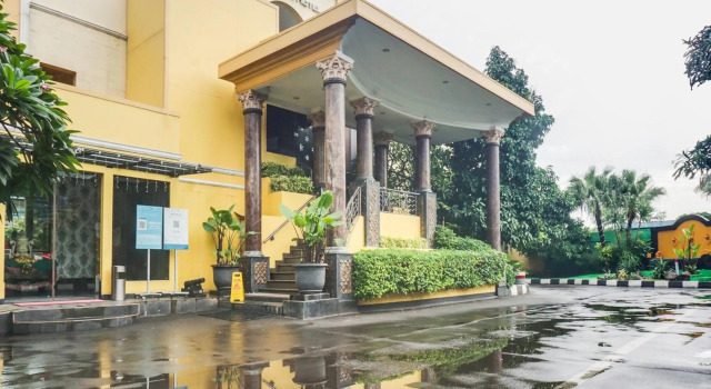 Bi Executive Hotel, Rezervați Hotel Hoteluri în Jakarta cu parcare, aproape de ITC Mangga Dua, Parcare