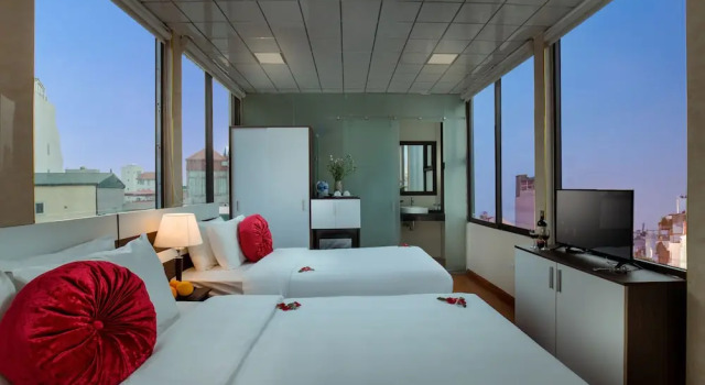 Семейный номер Standard Le Beryl Hanoi Hotel