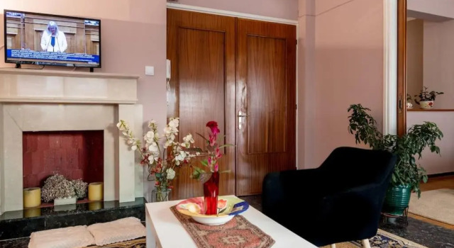 Cosy Downtown Apartment, Забронировать Апартаменты/квартира Комотини периферия Восточная Македония и Фракия, рядом с Церковный музей Святого епископа Маронии и Комотини