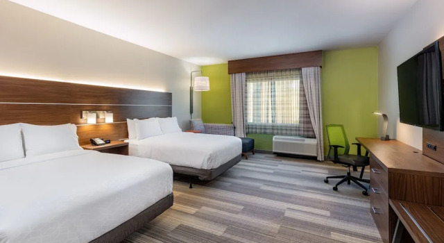 Четырёхместный люкс Holiday Inn Express & Suites - Moreno Valley - Riverside by IHG