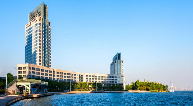 Двухместный номер Superior Oakwood Hotel & Residence Suzhou
