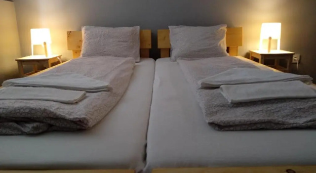 Standard Zimmer HoBar Apartment