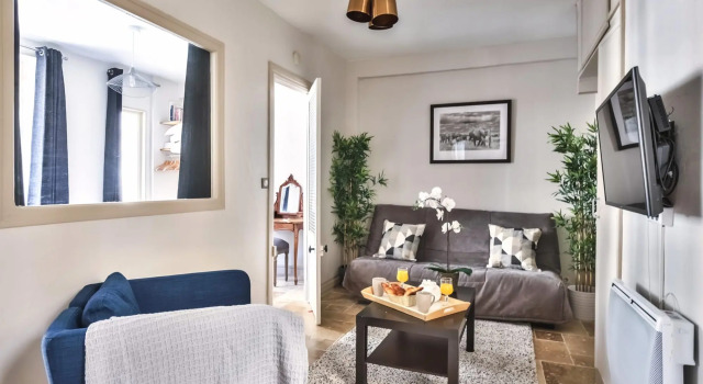 834 - Gare de Lyon - Spacious flat, Забронировать Отель Париж Иль-де-Франс, рядом с Musée Cognacq-Jay