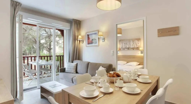 Apartment in Cavalaire-sur-mer Near Beach