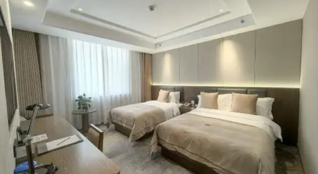Семейный люкс Golden Lun Hotel