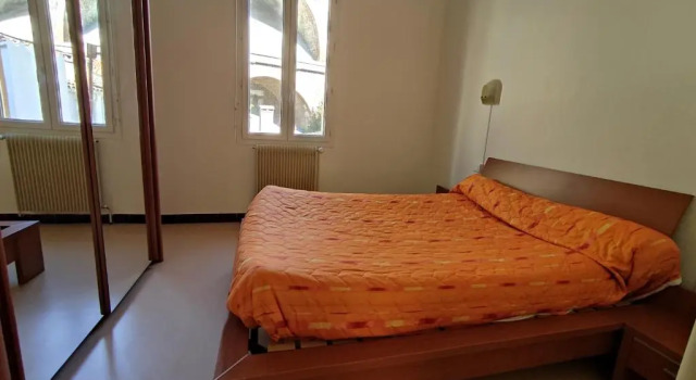 Central Hôtel, Book Hotel Hotels in Vermillion Coast with Parking, Parking