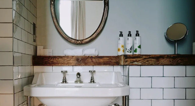 Двухместный клубный номер Standard Artist Residence London