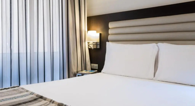Двухместный номер Basic Eurostars Cristal Palace