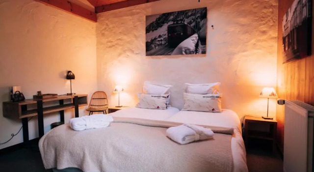 Трёхместный номер Standard с балконом Chalet-hôtel Gai Soleil